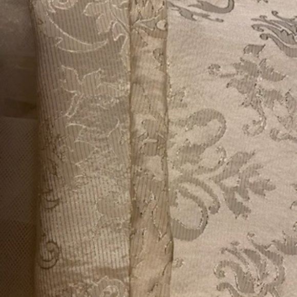 Jessica McClintock Ivory Wedding Dress - Picture 5 of 9